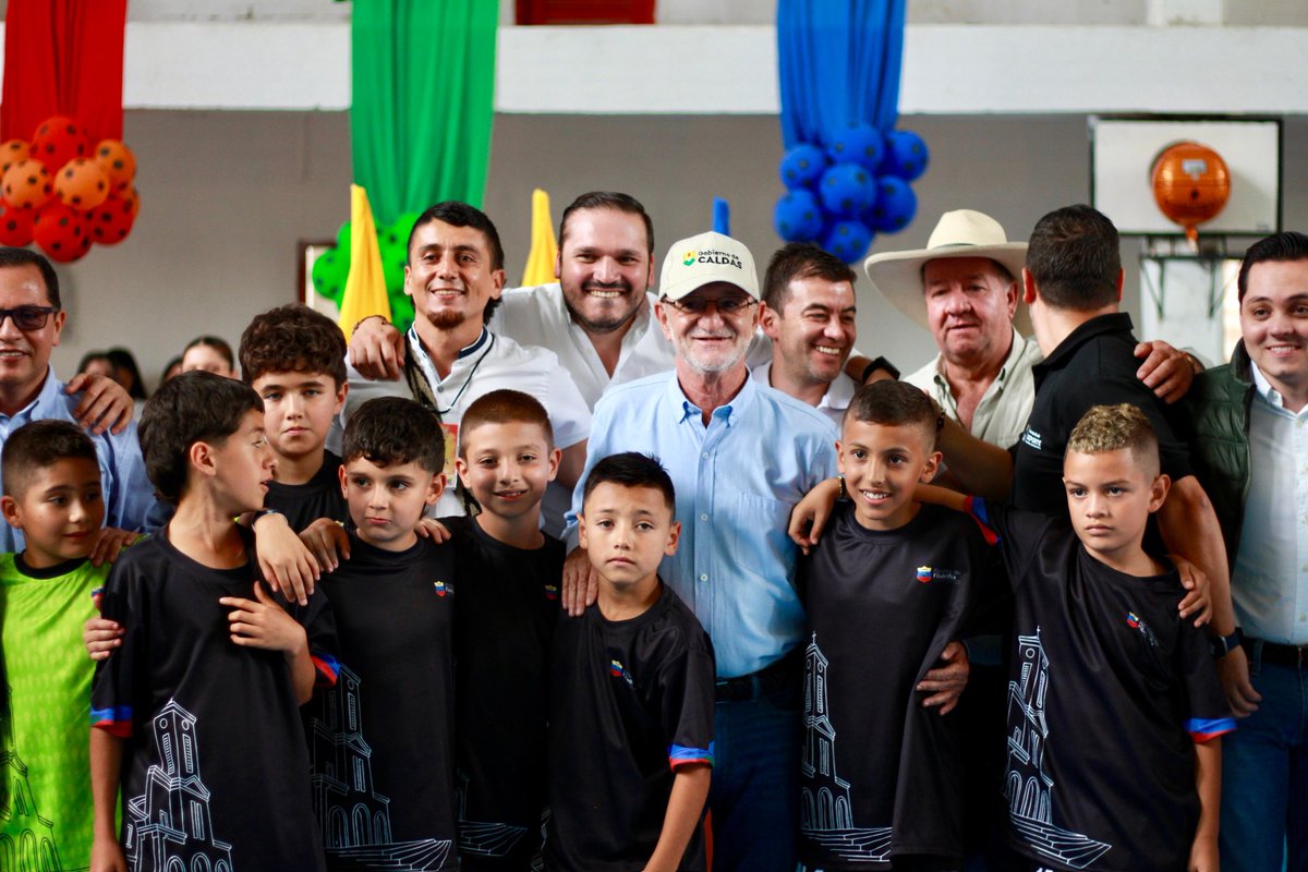 🏆🤝 En Inficaldas creemos en el poder del deporte y la cultura para unir comunidades.
Hoy entregamos $18.638.813 al municipio de Filadelfia para que sus deportistas brillen en los Juegos Deportivos y Regionales 2025.
Un apoyo que hace parte de nuestra Política de Reciprocidad