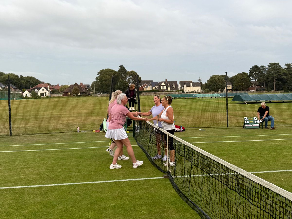 LythamTennis's tweet image. Our annual Ladies doubles final took place on Wednesday evening with a fabulous competitive match , the win going to Karen and Mel after a 3 set battle against Sue and Jenny
The ball kids @will2win made it a professional experience for the players #gamesetmatch