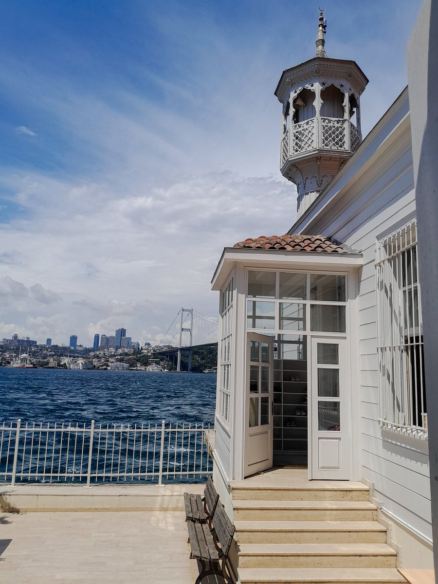 ImVldn's tweet photo. Bu seneki İstanbul dozumu da aldığıma göre Ankara’ma dönebilirim✨️ https://t.co/0Ql5wVdzqp