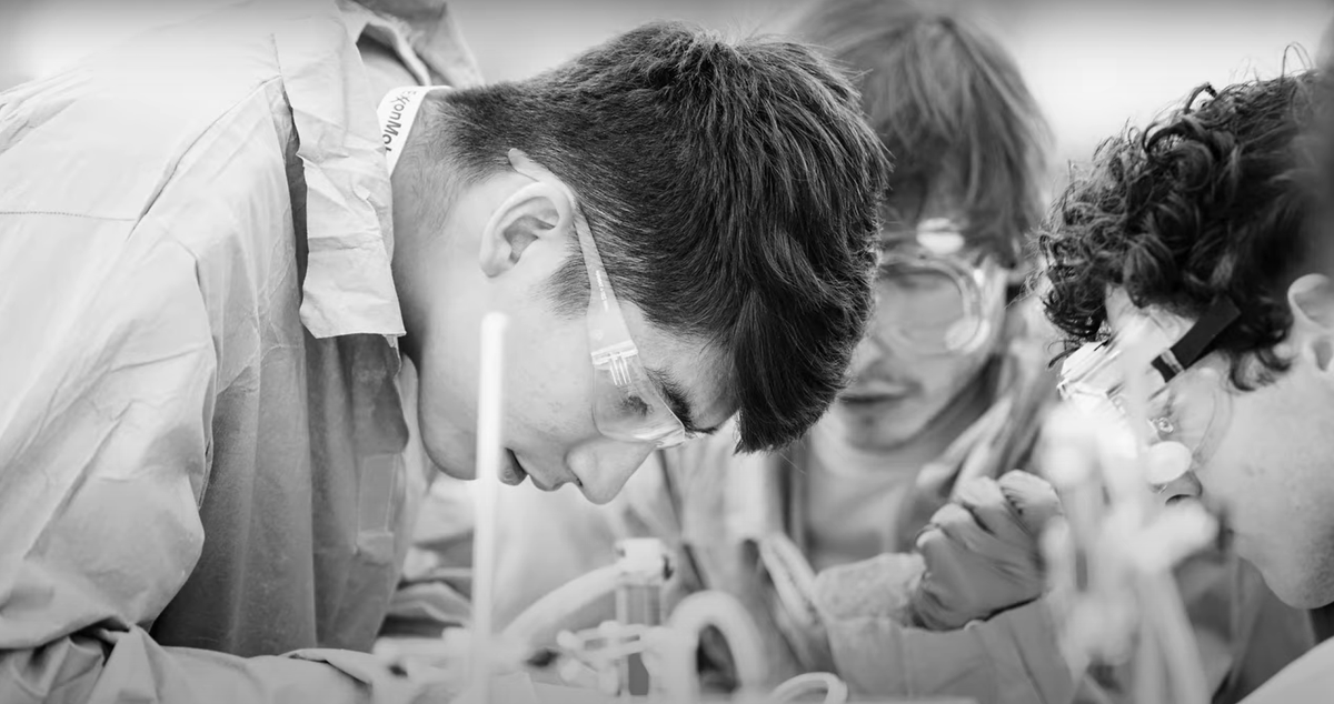 ChEnected's tweet photo. #AIChE Leaders Reflect on the Value of a Chemical Engineer https://t.co/0n2HCeEDao #ChemicalEngineering #ChemicalEngineer https://t.co/fbIb3bUQTp