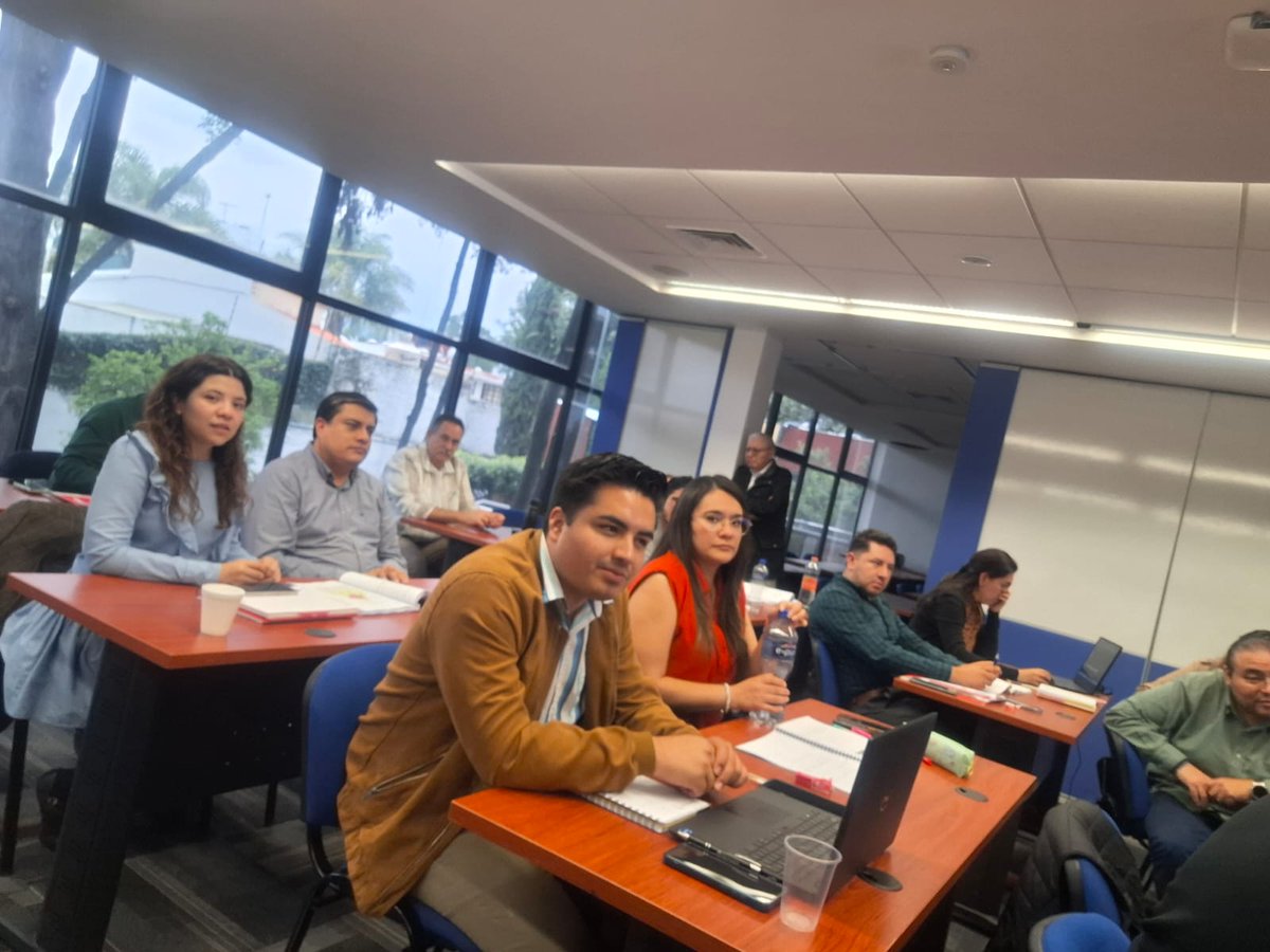 adocac's tweet image. Cerramos el 10º día del curso #NTC para Proyecto Arquitectónico del #RCDF en el #CAPIT.

El Arq. Ricardo Castro y el Ing. Arq. Rubén Alfredo Pérez compartieron valiosas conclusiones.

¡Actualizarnos es cuidar de la ciudad y del gremio! 

@colegiodearqs 

#ADOC #CAMSAM