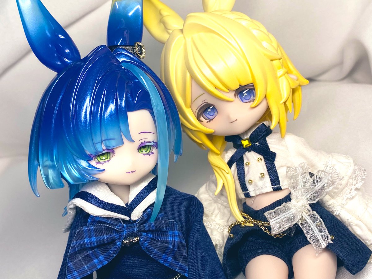 あるのが悪い…！あるのが悪い…！
という事で地元のホビゾでお迎えした憧れの気象星語(ボニーバニー3)のヘリちゃん☺️
陽葵(ひまり)と名付け、一緒にお迎えした相方のオーロラちゃんとお目目を交換しました✨️お顔がとろっとしてより可愛くなったね(✽︎´ཫ`✽︎)
 #ブラインドドール  #ボニーバニー