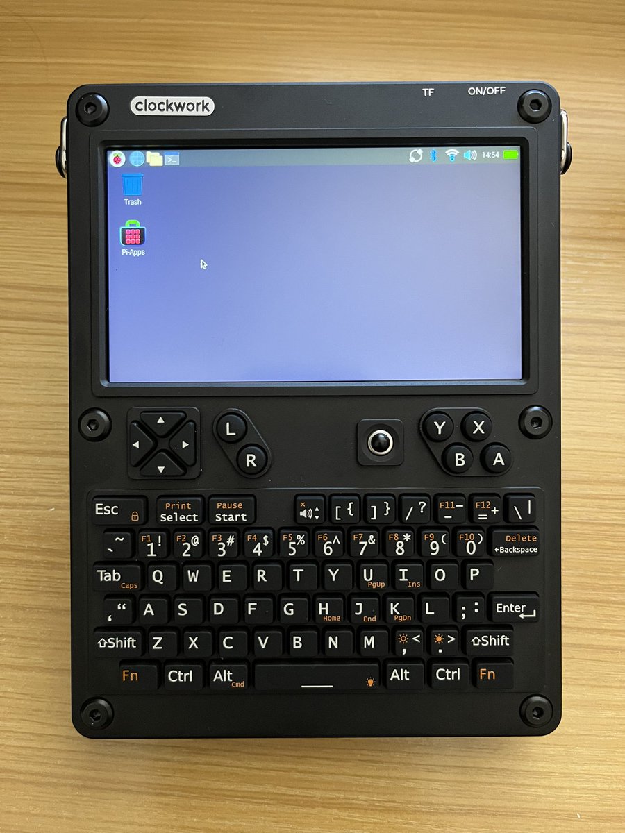 blhsu's tweet photo. Finally received my #clockwork #uConsole order. Very impressed with the build quality. Other than the trackball being quite painful to use, everything else is above my expectations. https://t.co/6UalYHVJSA