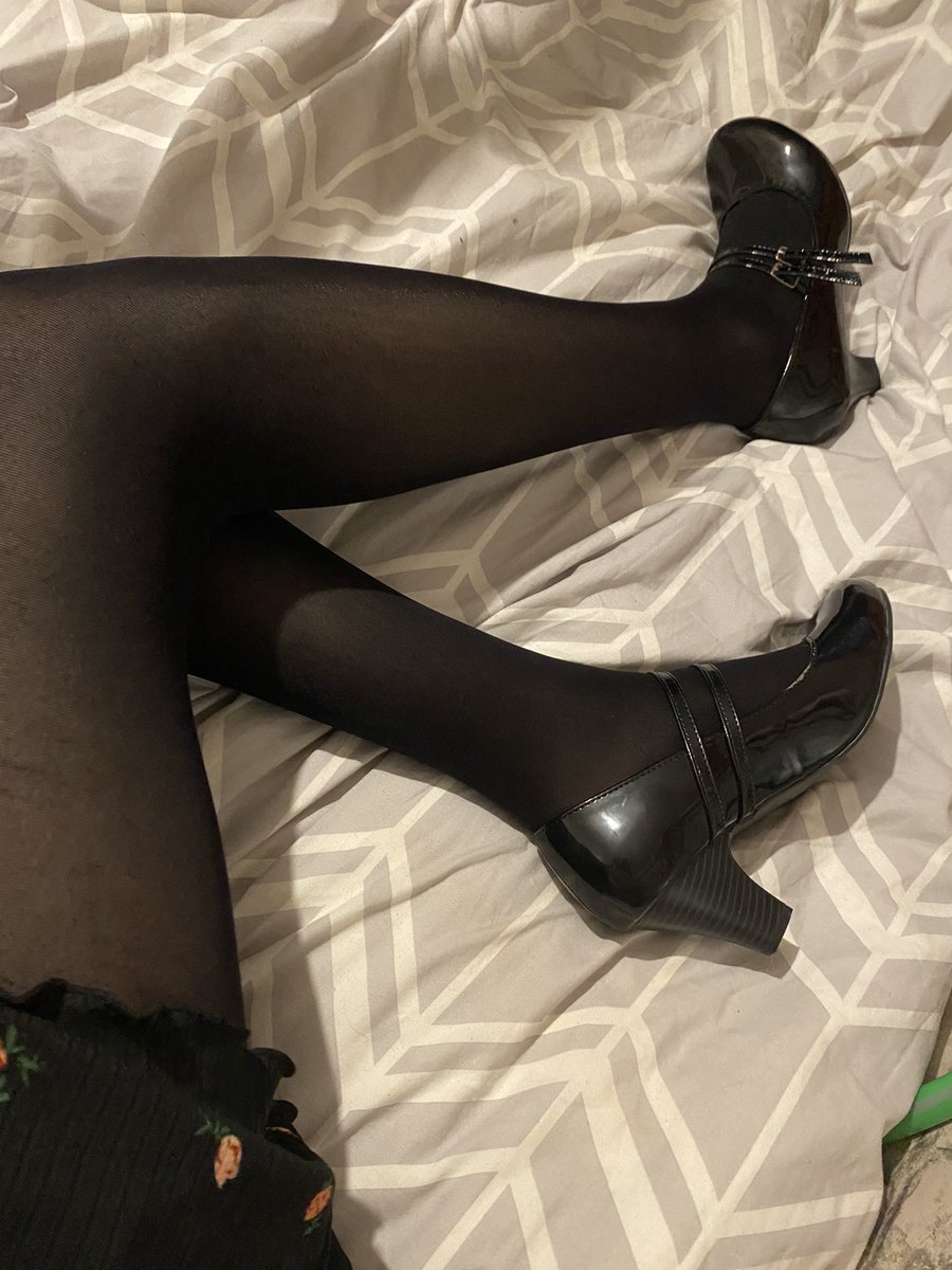 supreme_aso's tweet photo. Heels or Boots? I’ve left a poll in the comments ❤️

Whichever wins I’ll use in most of my irl pics coming up xXx https://t.co/kjx6VylRz5