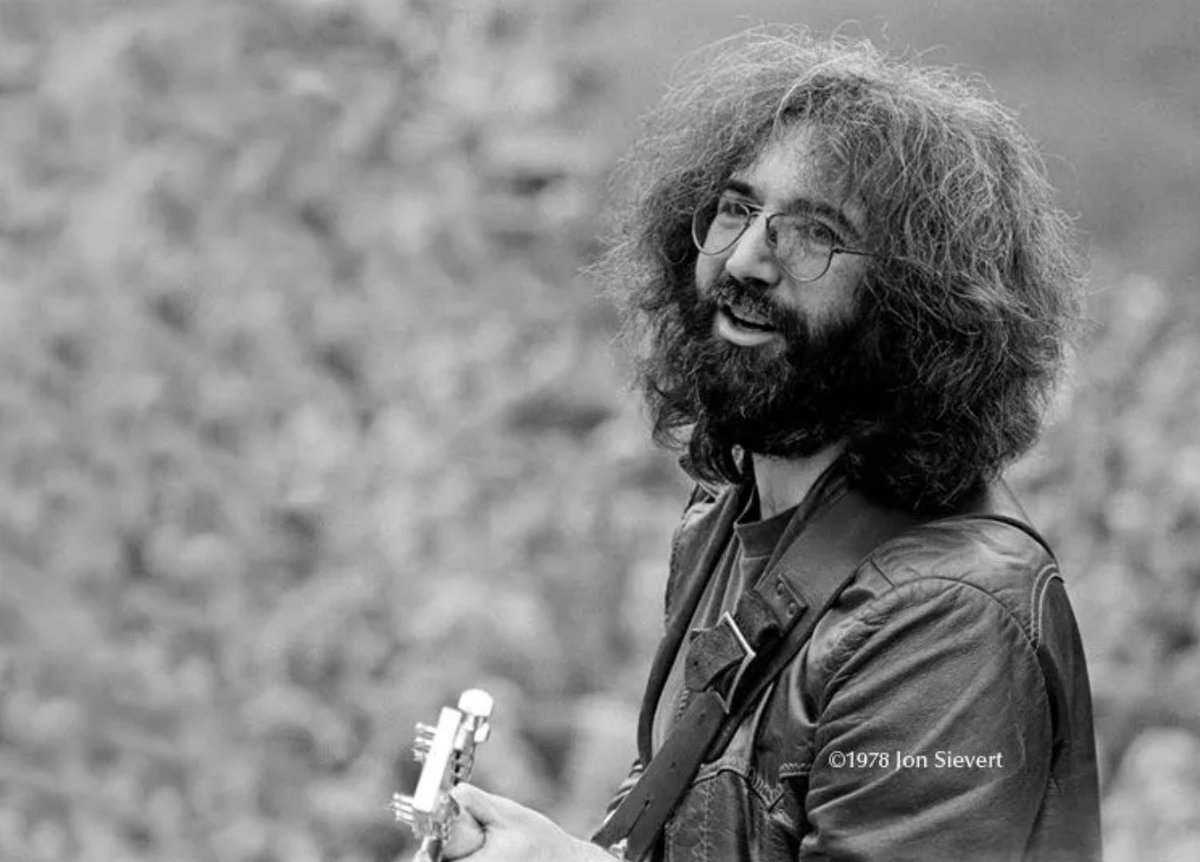 ThisThirsty's tweet photo. 30 years ago today we lost the sweetest sound to your ears...That path is for your steps alone. ⚡️💀🌹 #DaysBetween https://t.co/e1aTJ5sSk6