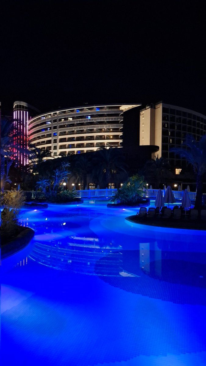 axodevv's tweet image. Can I Get a GN?