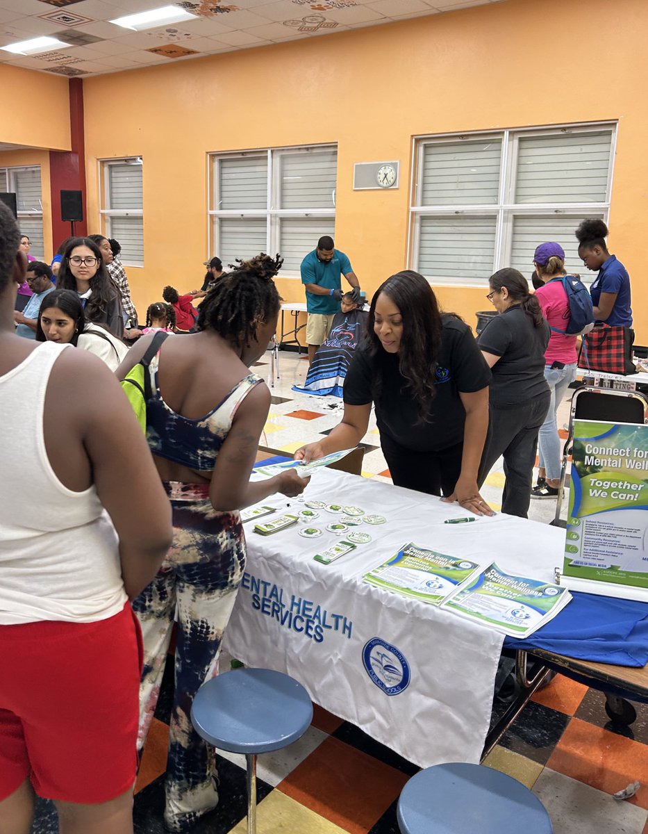 MrsMStewart_'s tweet image. Today’s Back To School Fair at Booker T. Washington Senior High was a wonderful opportunity to share resources and connect with families and colleagues as we prepare for the 2025-26 school year! #mdcpsyourbestchoice #mdcps #BackToSchool @MDCPS_MHS @StdtSvcsMDCPS