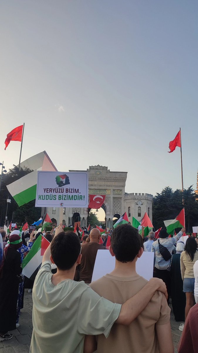 Bahar Çavuş tweet media