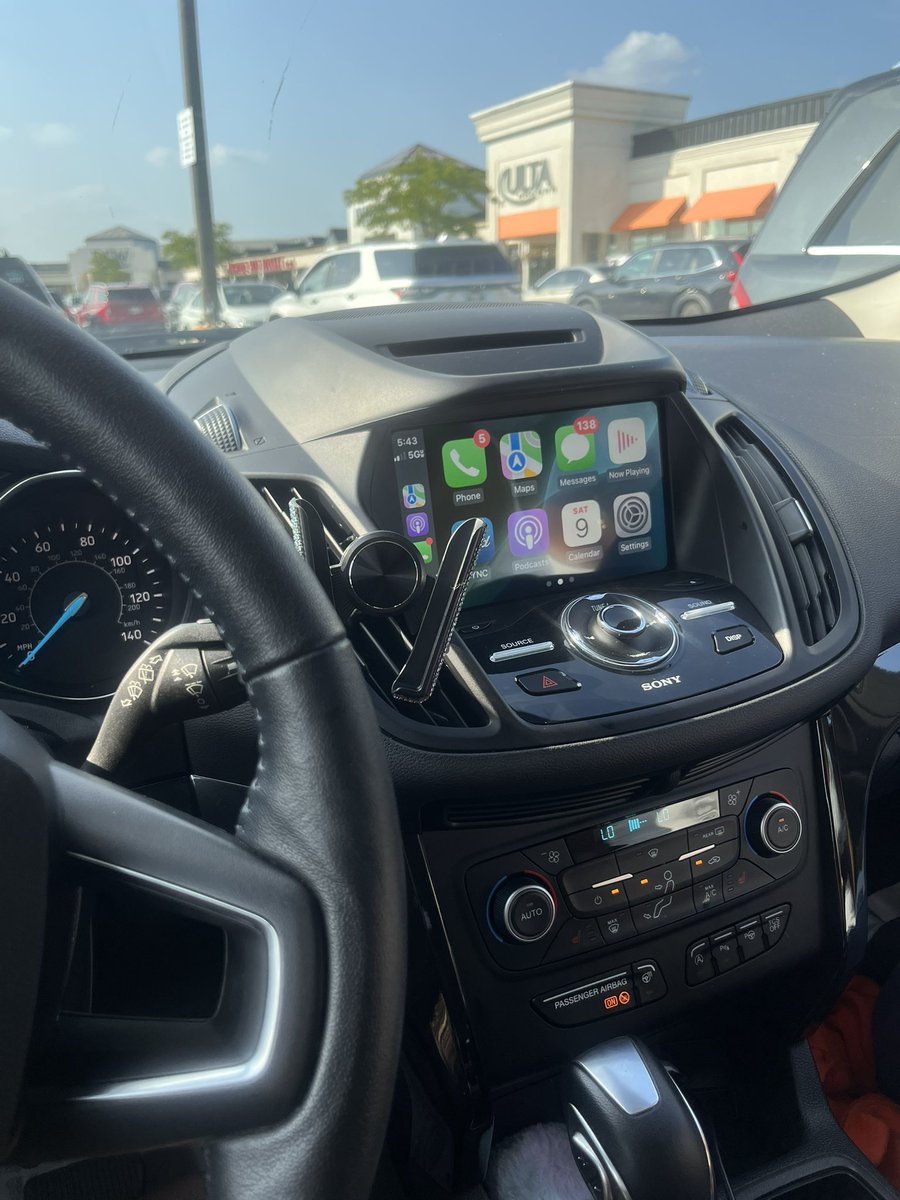 samiahlovesyou's tweet image. #firstcar 🤏🏾🎉🥳👏🏽🎊🙌🏾🥂