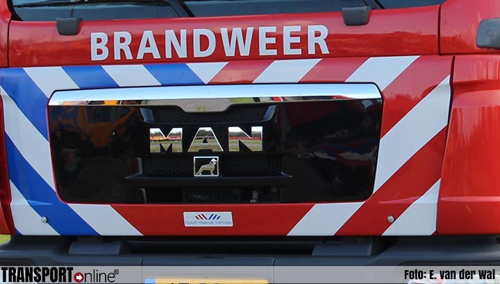 Veertig auto's in brand bij autosloperij in Wernhout