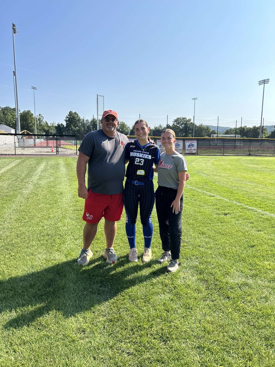 alana hayes 2027 (@alana_hayes_) on Twitter photo Had such a fun time today at the <a href="/MaristSoftball/">Marist Softball</a> prospect camp !!! Thank you to all of the coaches that made today great. I hope to be back soon ! <a href="/ExYank54/">Joe Ausanio</a> <a href="/alyssaagrupp/">lyss</a> <a href="/ESH16UNational/">Empire State Huskies 16u National</a> <a href="/EStateHuskies/">Empire State Huskies</a> <a href="/CoachJoeHuskies/">Joe Porcelli</a> <a href="/CoachPenny_OLY/">Penny Rosario Roberts</a> <a href="/Johnknopf10/">John Knopf</a> Had such a fun time today at the <a href="/MaristSoftball/">Marist Softball</a> prospect camp !!! Thank you to all of the coaches that made today great. I hope to be back soon ! <a href="/ExYank54/">Joe Ausanio</a> <a href="/alyssaagrupp/">lyss</a> <a href="/ESH16UNational/">Empire State Huskies 16u National</a> <a href="/EStateHuskies/">Empire State Huskies</a> <a href="/CoachJoeHuskies/">Joe Porcelli</a> <a href="/CoachPenny_OLY/">Penny Rosario Roberts</a> <a href="/Johnknopf10/">John Knopf</a>