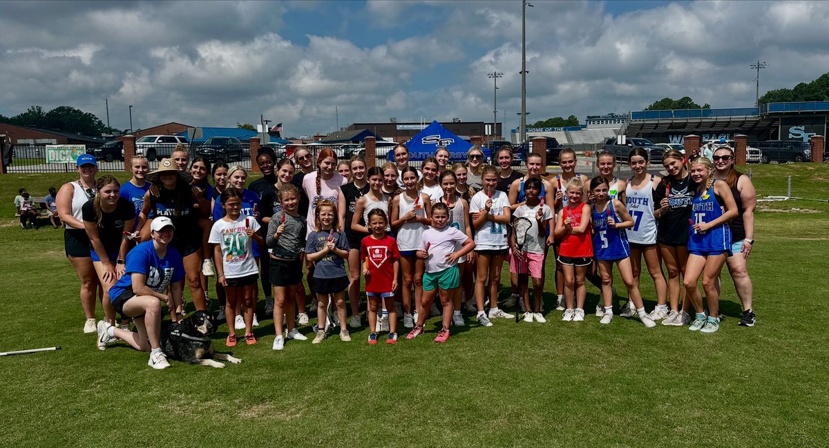 Thanks to everyone who came out to our youth clinic today! We had so much fun working with all of the kids! Go South!