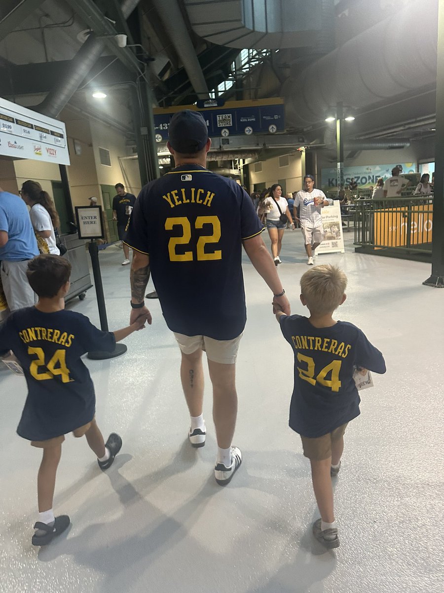 DLRM Quivs tweet media