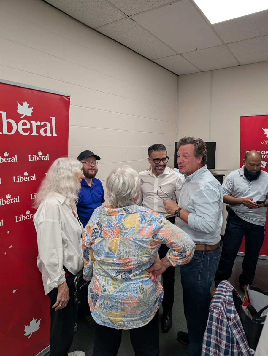 Hey #Saskatchewan merci pour cette belle visite #Regina #Saskatoon J'ai apprécié toutes les grandes discussions ! A bientôt !

Hey #Saskatchewan thanks for a great visit #Regina #Saskatoon I appreciated all the great discussions! See you all soon!