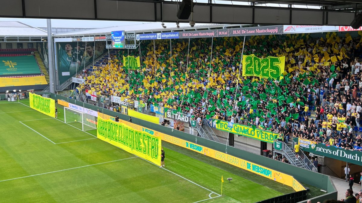 Fortuna_Online's tweet photo. Fortuna Sittard 2 Go Ahead Eagles 2
Na de openingswedstrijd van het seizoen zijn de gevoelens bij @FortunaSittard 🟨🟩 gemengd. Er heerst tevredenheid over het vertoonde spel, want...
Lees verder: https://t.co/pyQXHEuZVZ
#fortunasittard | #forgae | #eredivisie https://t.co/ox4vZyayZe