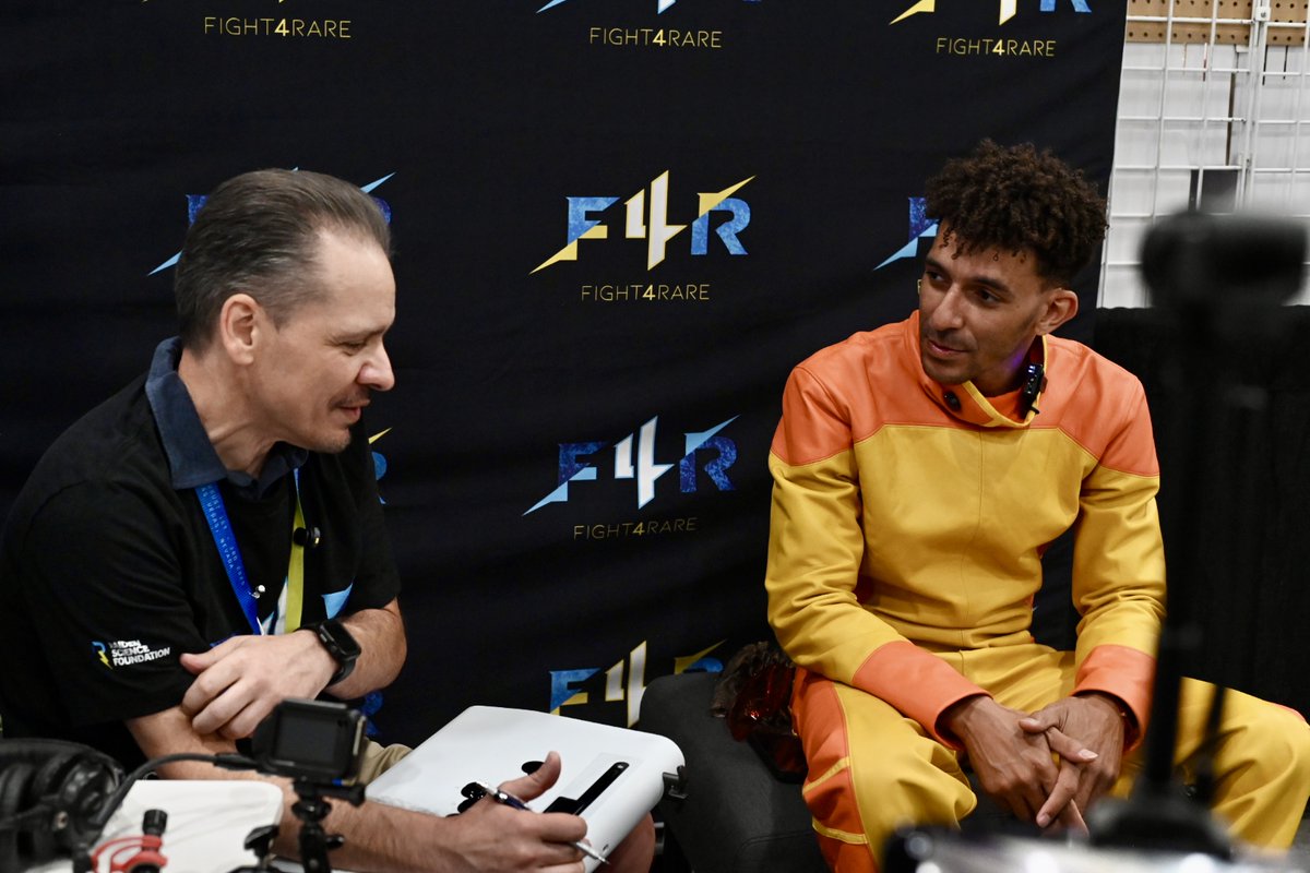 Fight4Rare's tweet photo. As always, thank you, Khleo, for stopping by and showing love during EVO! You’re truly a kind soul, and we’re grateful to have you in our #Fight4Rare community, believing in the work we’re driving through @RaidenScience.

🎥 Interview clips with @KhleoThomas & @therealsaibot coming soon!