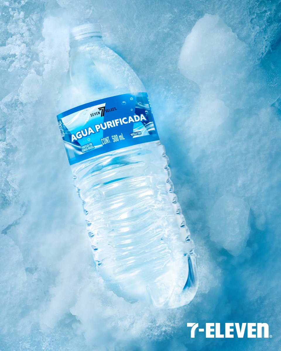 7ElevenMexico's tweet image. ¡Disfrutemos lo natural con Agua #7Select y apoyemos la sostenibilidad! 💧♻️ Sus botellas están hechas con 39% menos plástico que otras del mercado.