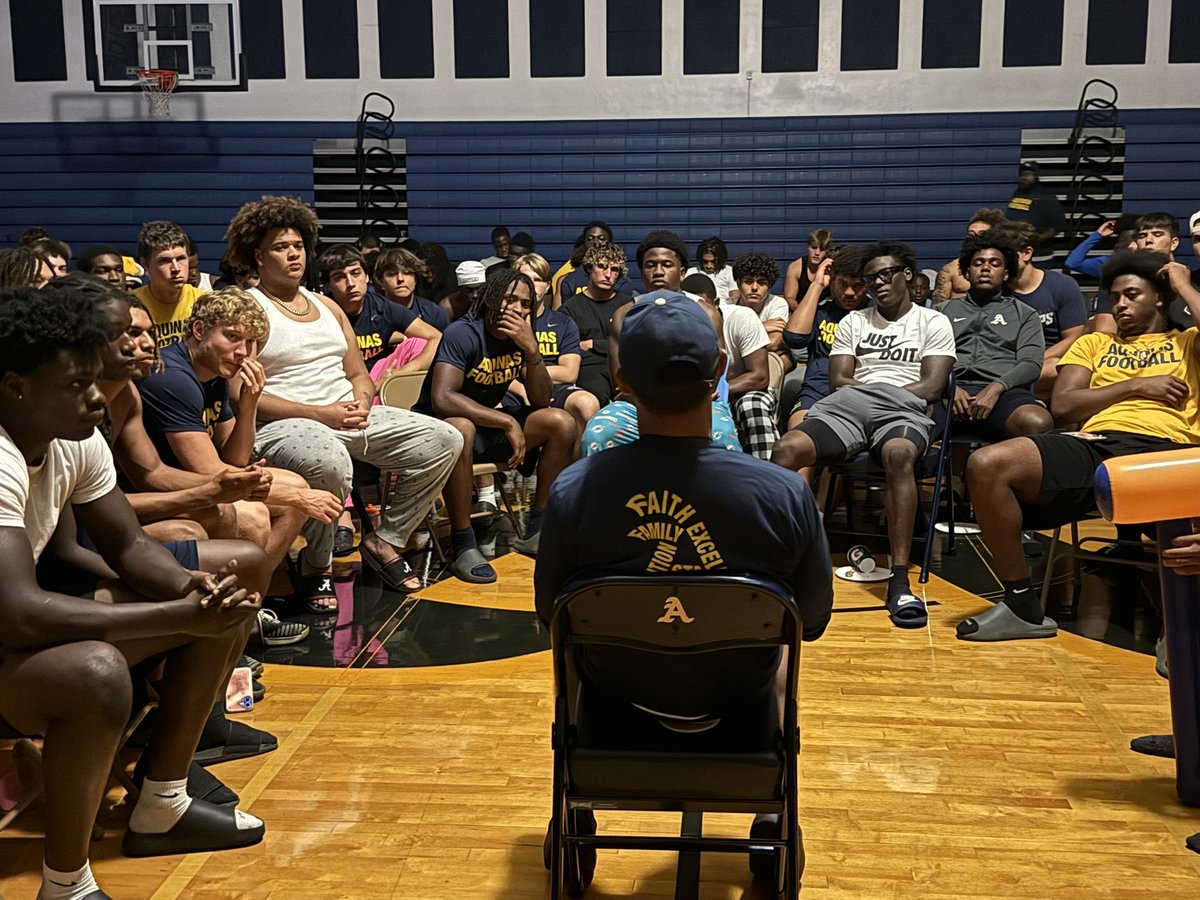 Aquinas Football (@sta_football) on Twitter photo 🔹🔸2025 ANNUAL🔸🔹
🔹TEAM SLEEPOVER🔹
The STAndard of Faith, Family, Tradition, & Excellence carries on…
#VictoryStory
#FFTE
#YouGoWeGo
<a href="/CoachHarriott/">Roger Harriott</a> 🔹🔸2025 ANNUAL🔸🔹
🔹TEAM SLEEPOVER🔹
The STAndard of Faith, Family, Tradition, & Excellence carries on…
#VictoryStory
#FFTE
#YouGoWeGo
<a href="/CoachHarriott/">Roger Harriott</a>