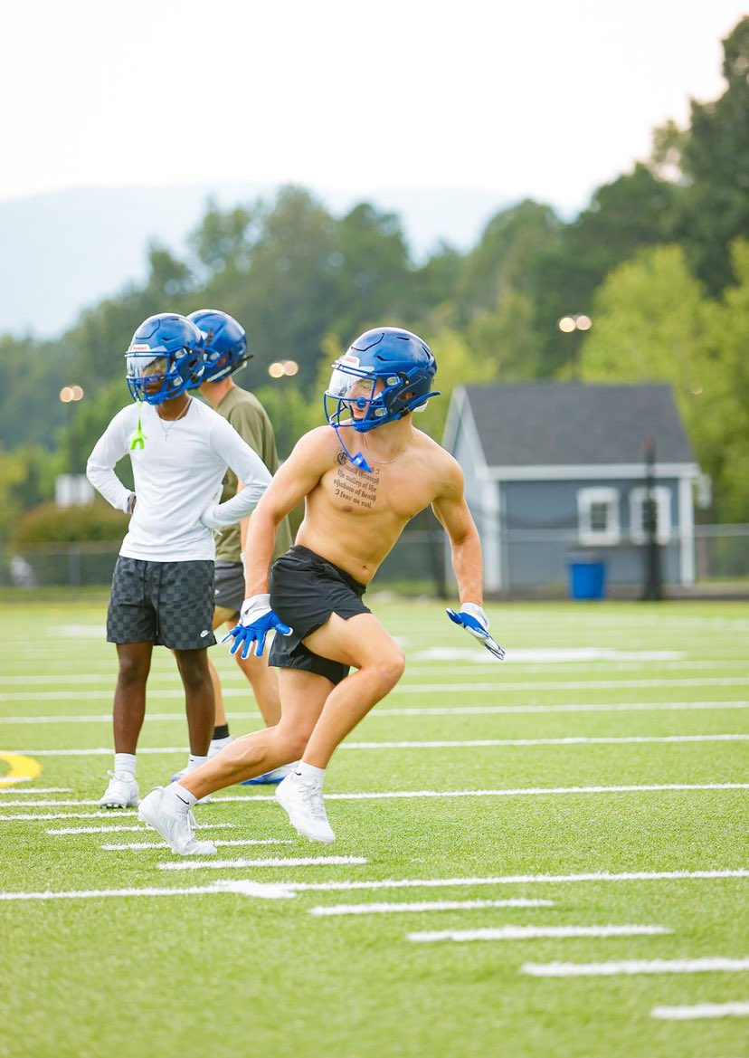 RJ Corbey (@rjcorbey) on Twitter photo Huge thanks to <a href="/mfarrellsports/">Mike Farrell</a> for the help during my recruiting process! Couldn’t have done it without your help ! Thank you! Huge thanks to <a href="/mfarrellsports/">Mike Farrell</a> for the help during my recruiting process! Couldn’t have done it without your help ! Thank you!