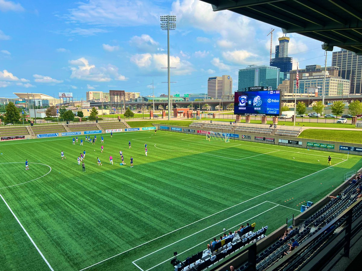 mjdemarinis's tweet image. Last stop of the day on Creighton’s campus.

We’re minutes away from our first look at Johnny Torres’ crew for the upcoming 2025 season. The #Jays host Drake in a 6:00 p.m. exhibition match at Morrison Stadium.