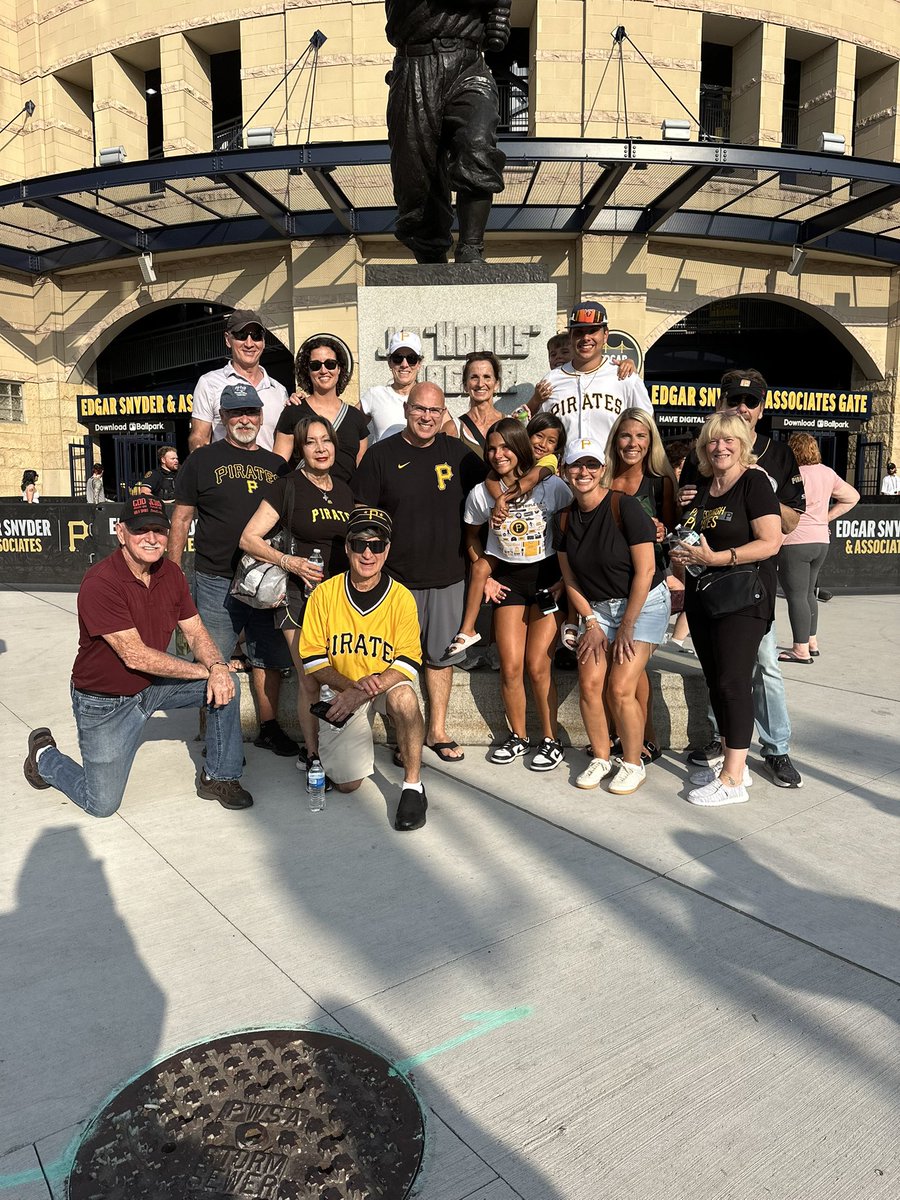 The Ravasio’s and their extended family love the #Pirates.  #LetsGoBucs