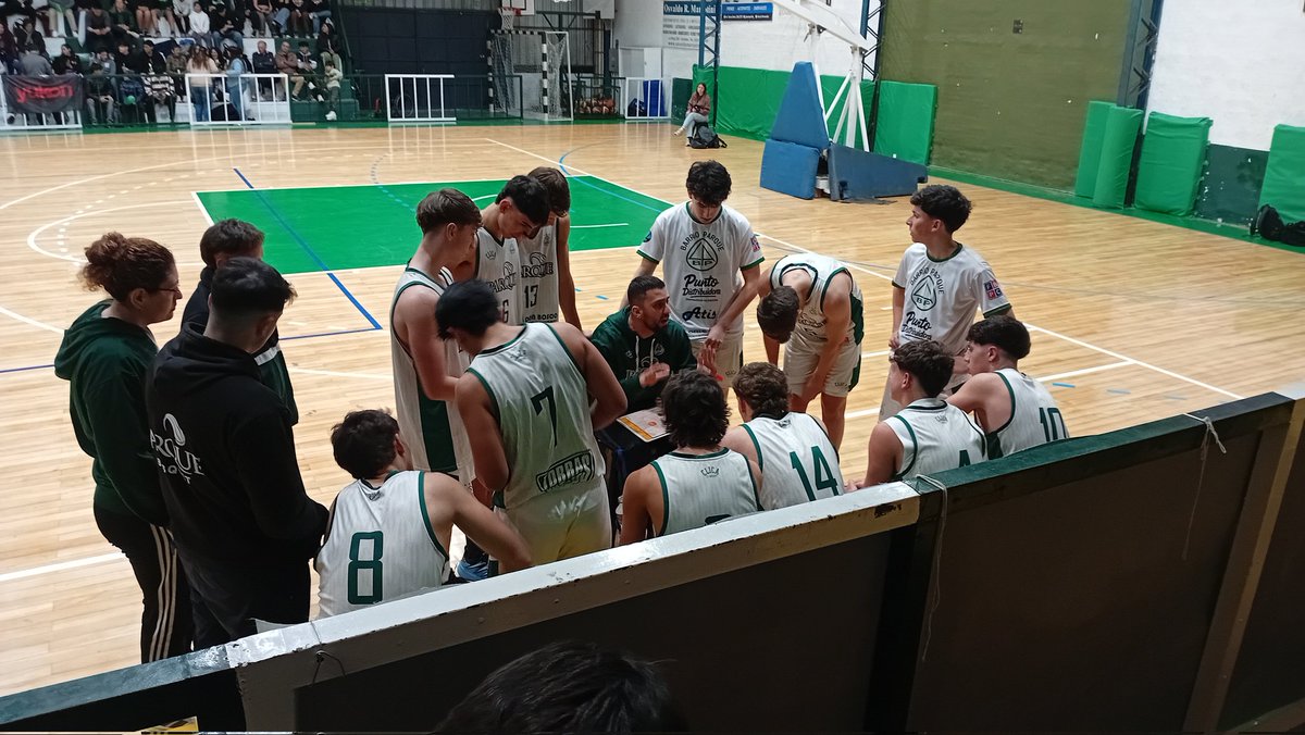 Barrio Parque Basquet (@basquetparque) on Twitter photo Final del primer cuarto del segundo partido por cuadrangular interregional de la Liga Federal Formativa U17 <a href="/BasquetParque/">Barrio Parque Basquet</a> 22 - Obras de Mendoza 14. Final del primer cuarto del segundo partido por cuadrangular interregional de la Liga Federal Formativa U17 <a href="/BasquetParque/">Barrio Parque Basquet</a> 22 - Obras de Mendoza 14.