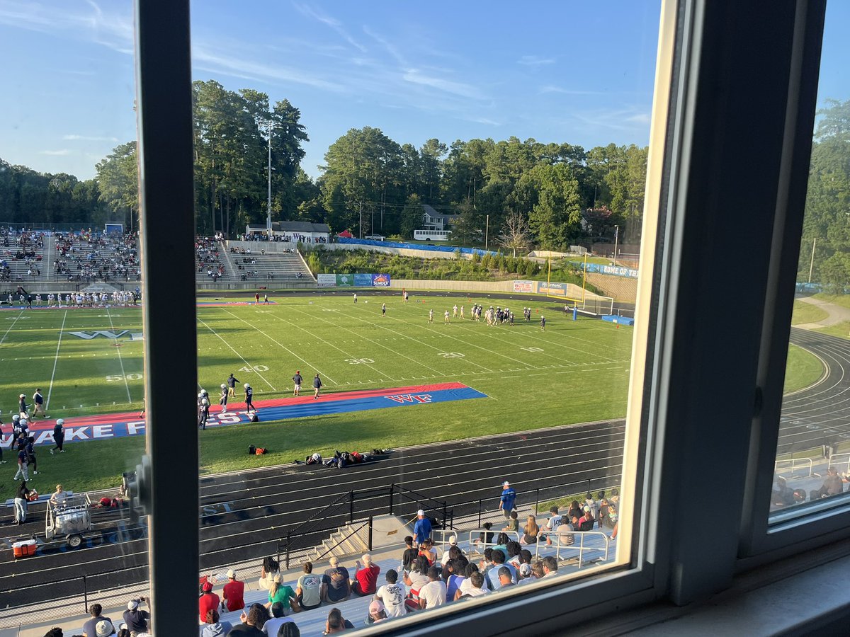 #LiveOnLocation at Trentini Stadium at Wake Forest High School as Terry Sanford plays Harnett Central in the HighSchoolOT Jamboree 

Second half action now, Terry Sanford not off to the best start in the first half. 

Harnett Central up currently, 16-0