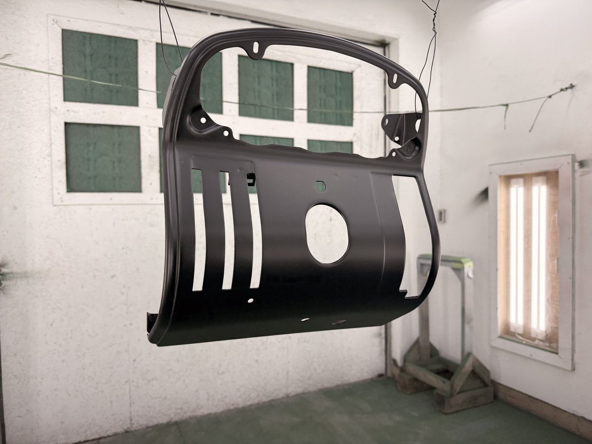 ScanlanTractor's tweet image. More parts painted for the 2510