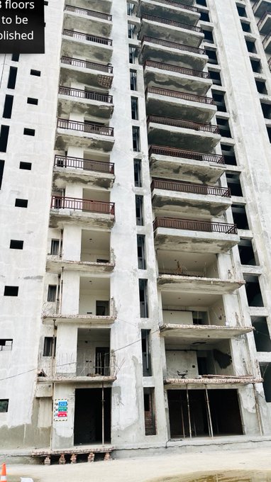 mynewdilli's tweet photo. @cmohry @PMOIndia @RahulGandhi @EOWDelhi @dir_ed  Dwarka Expressway fraud builder Sidhartha Chauhan has looted Rs. 600 crores and makes claims in courts that these structurally unsafe buildings are nearly complete. Investigative agencies are sleeping and citizens are suffering. https://t.co/S8hGyHpRru