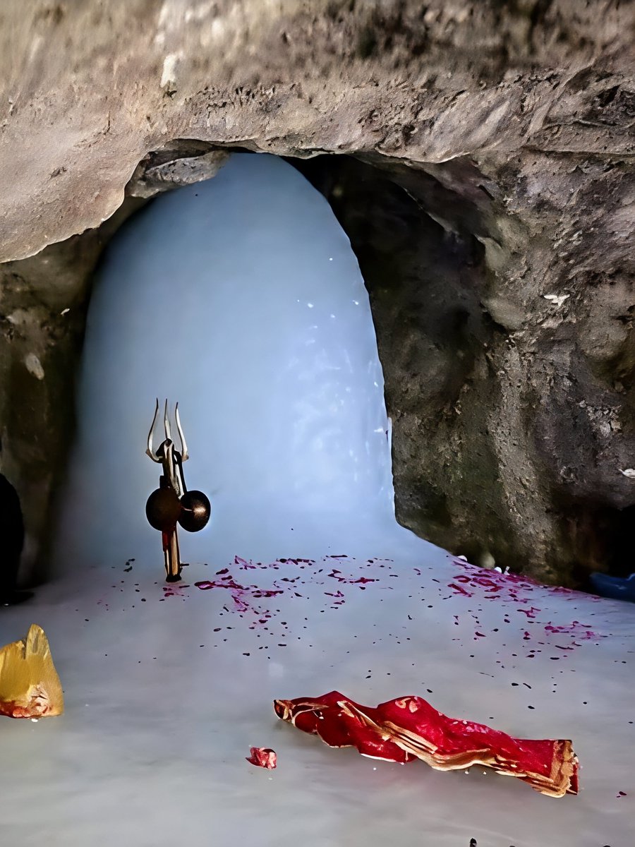 Divya darshan of Baba Amarnath Barfani