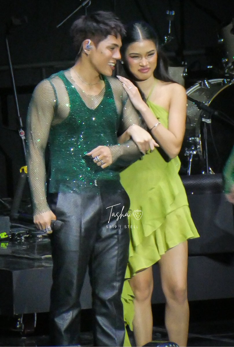 080925 | Acer Day 2025

Gets na gets kita <a href="/shoobeeeeeeeeee/">Shuvee Etrata</a> ☺️😄 Also sobrang pretty moo🫶

Cutie Stell - Shuvee moments!!

MAHALIMA LIMIT BREAKERS
<a href="/SB19Official/">SB19 Official</a> #SB19
#AcerDay2025 #AcerNitroBreak