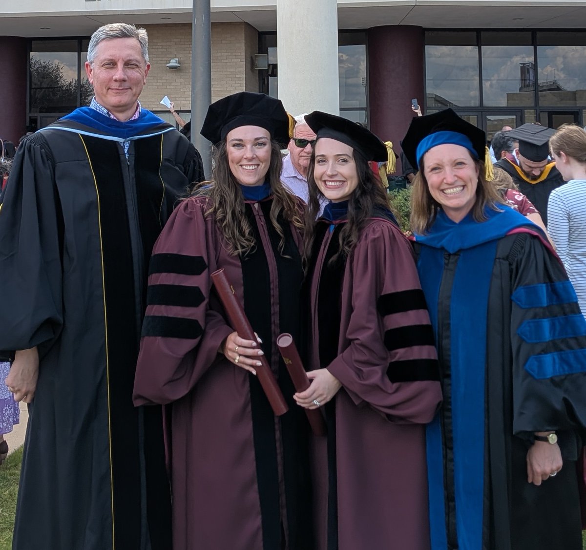 We couldn't be prouder of these amazing @tamusuperfund trainees. And to top it all off - Haley is joining @ToxStrategies and Mariana is off to @TCEQ, both diving into their #Toxicology careers. 👏 @NIH_NIEHS #NIEHS_SRP @tamuvetmed @tamutox @TAMU_SPH