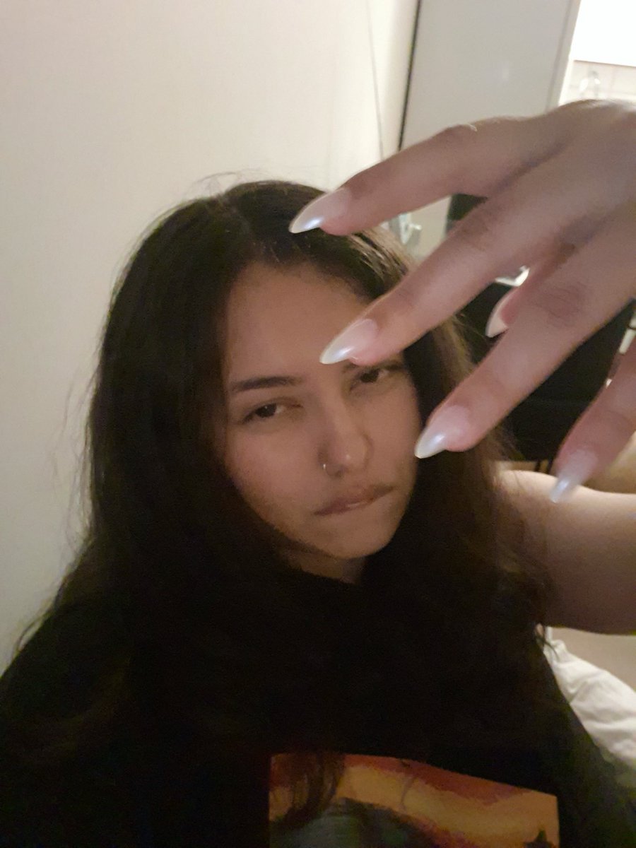 HVNR | eva tweet media