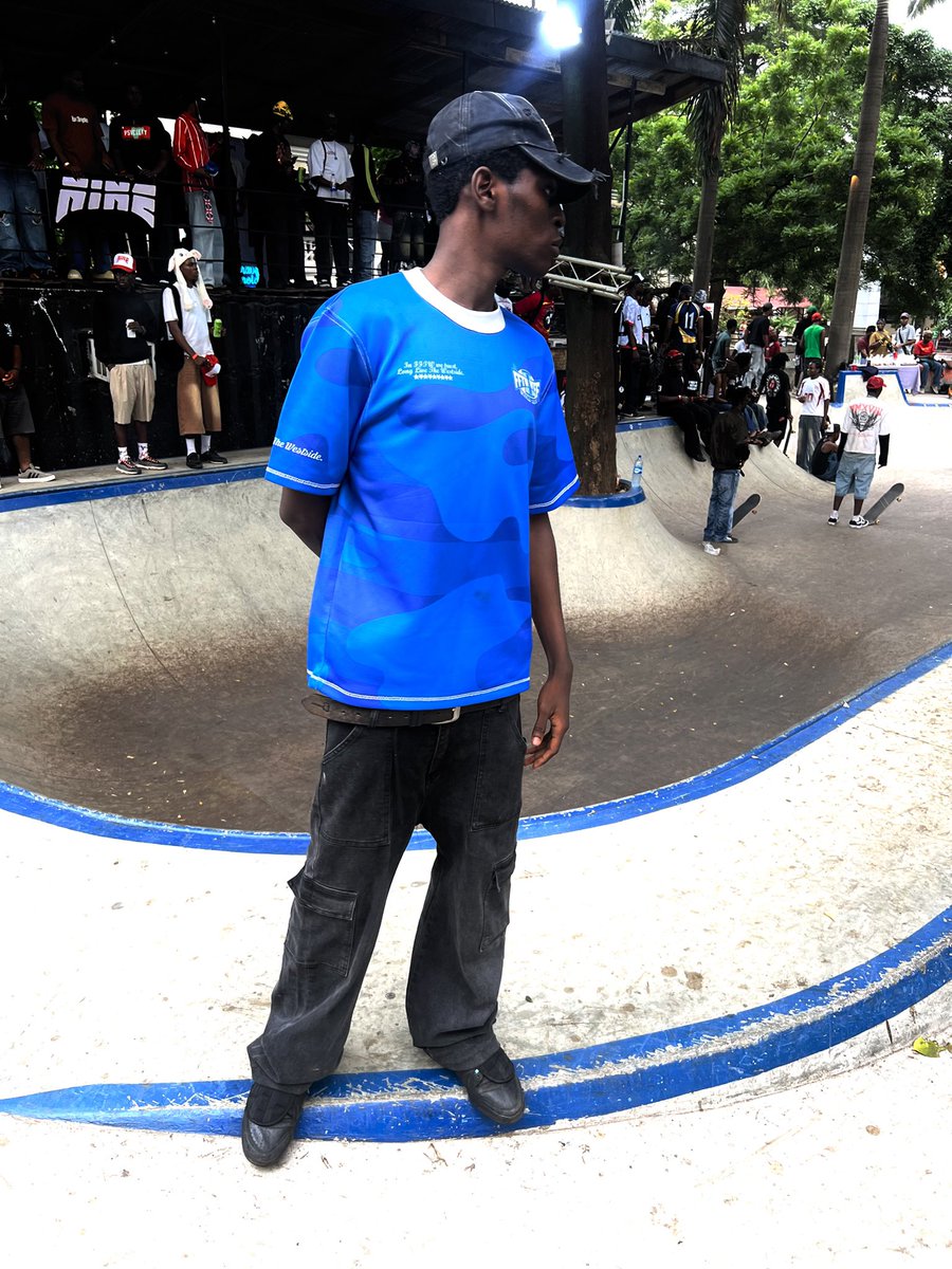 TLUWALAFLAME's tweet image. #2REAL