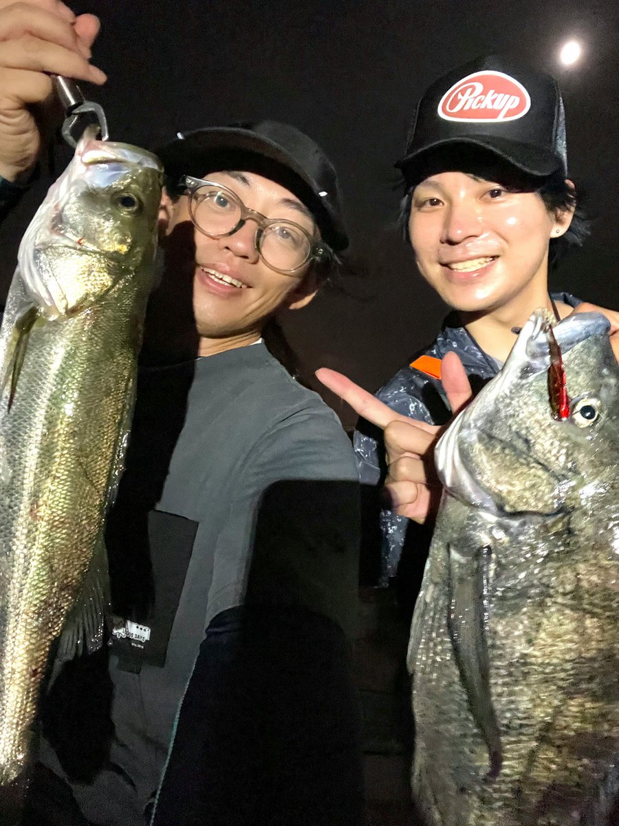 昨日の釣行はドラマがありました！

昨日はりあバイPと東京湾奥河川でシーバス！
15時過ぎからポイントに入り、ランガンしながら19時くらいまで粘りましたが釣れなかった、、、釣れなかったけど暮れ行く街を見ながらキャストする時間は自然と自分と向き合う最高の時間です