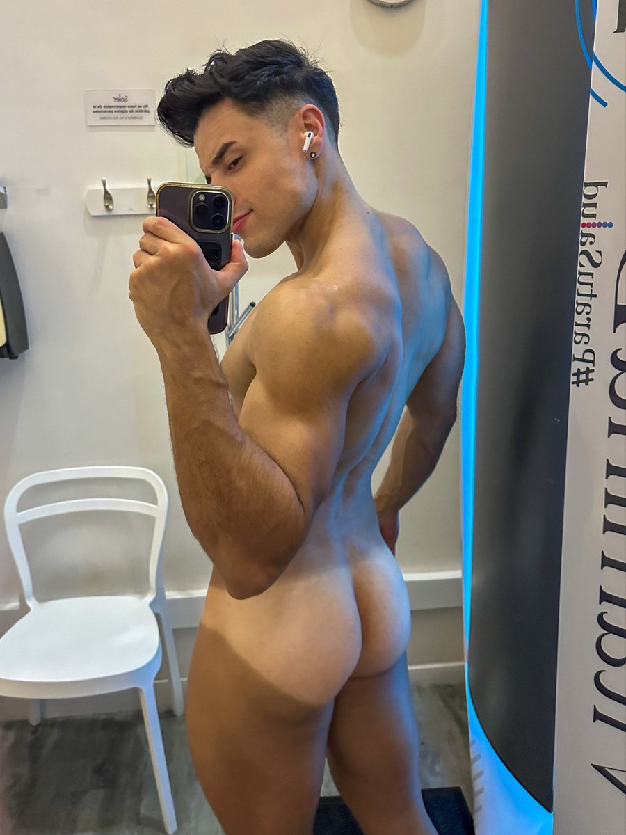 Hey boy 🫣🥵 check me here ⬇️⬇️⬇️

onlyfans.com/carlos_jm7