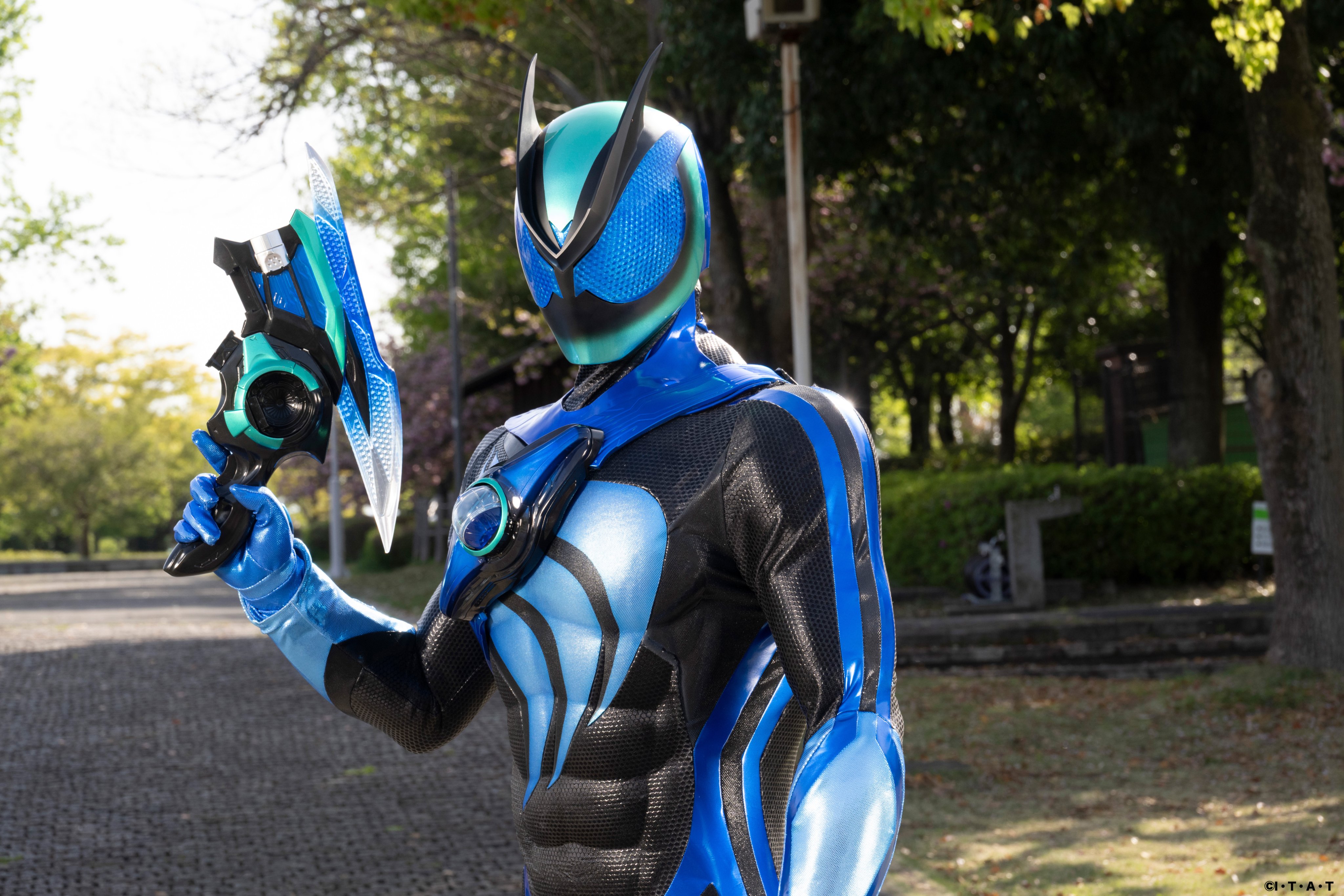 仮面ライダー部 (@komaride000) / X