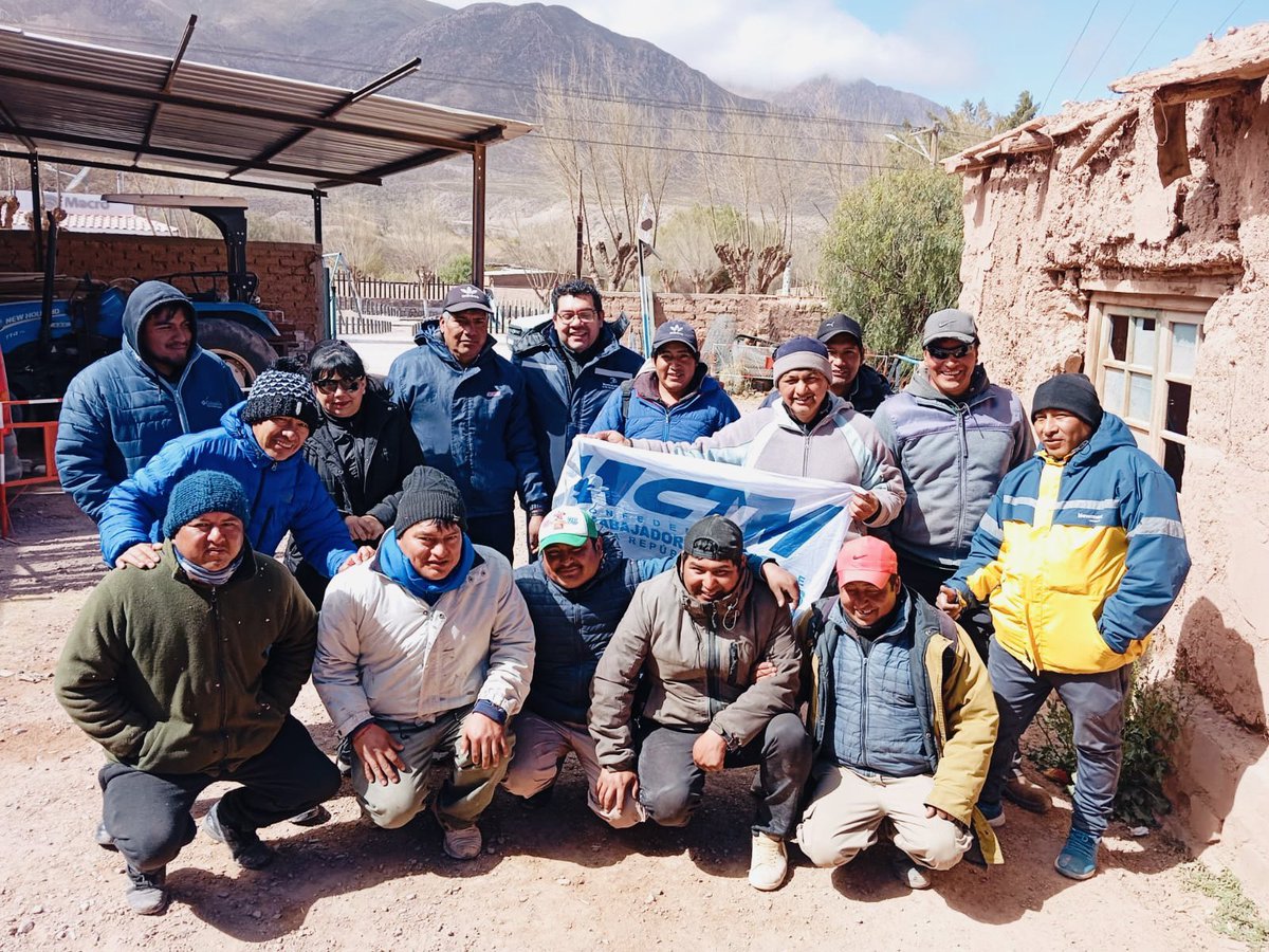 🟠 HUACALERA
De visita a mis compas…
bajo el sol y orgullosamente municipales, hermosa tarde !

#MunicipalesdeCorazón