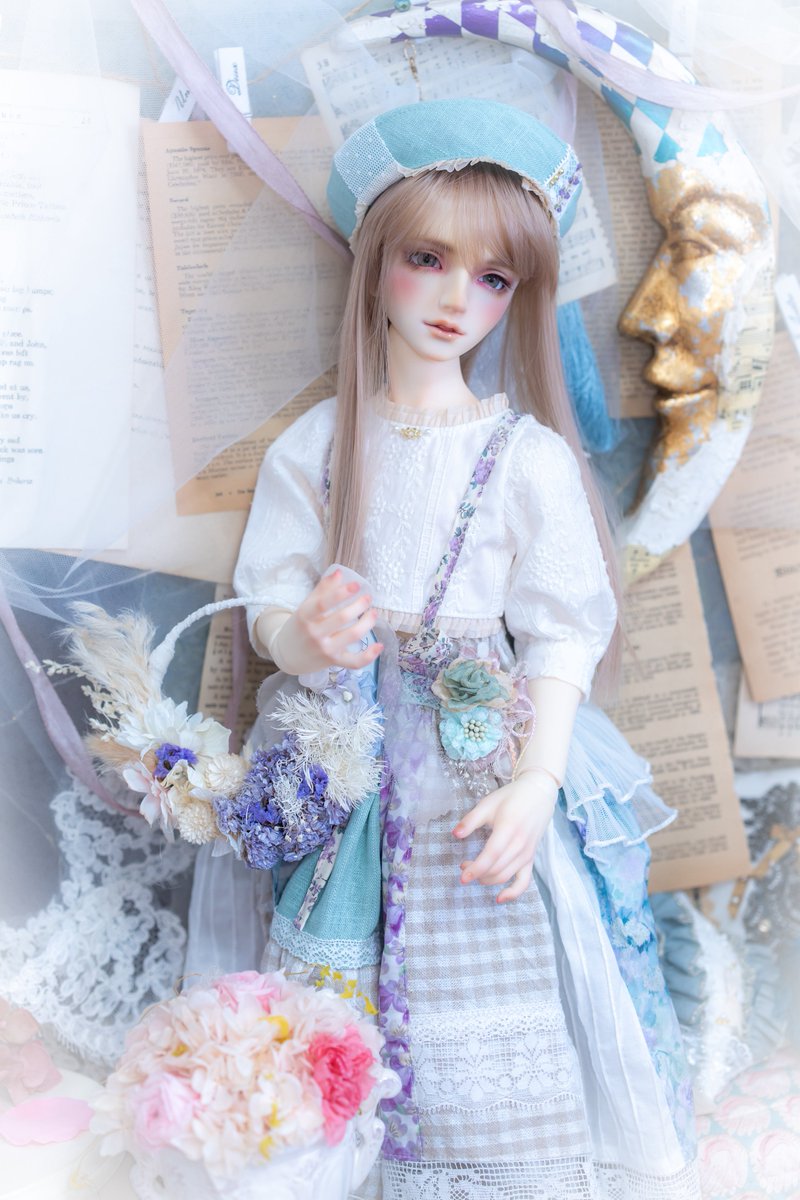 ドルパでお迎えしたお洋服とリースが素敵すぎて😭💕 身につけるものでガラッと雰囲気が変わるので着せ替えは楽しいなと改めて感じました✨

👗 #RelicMOF
🌸 #dropparts