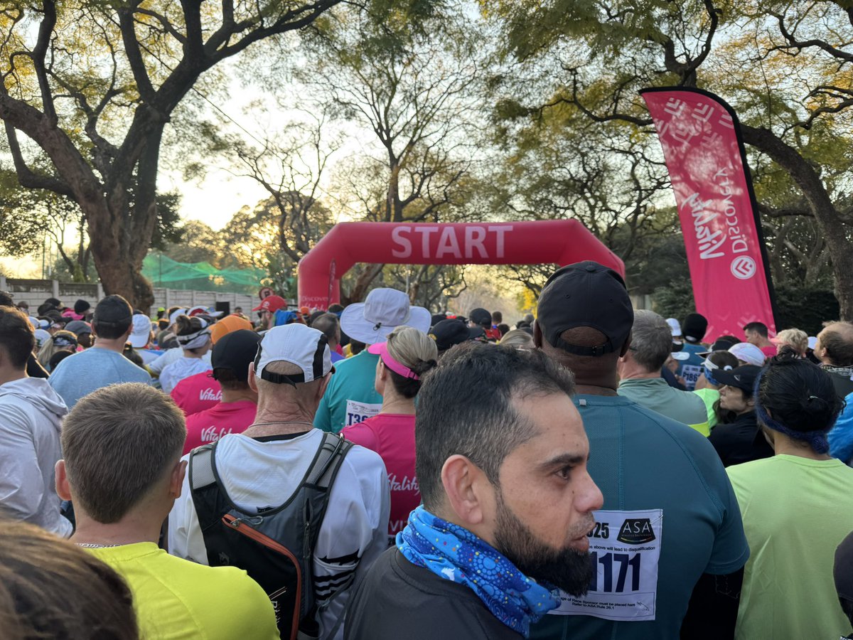 Makashule's tweet photo. Let me get some jogging done.
Old Eds Half marathon
Good morning South Africa ๐ฟ๐ฆ https://t.co/a8oZrjH8qu
