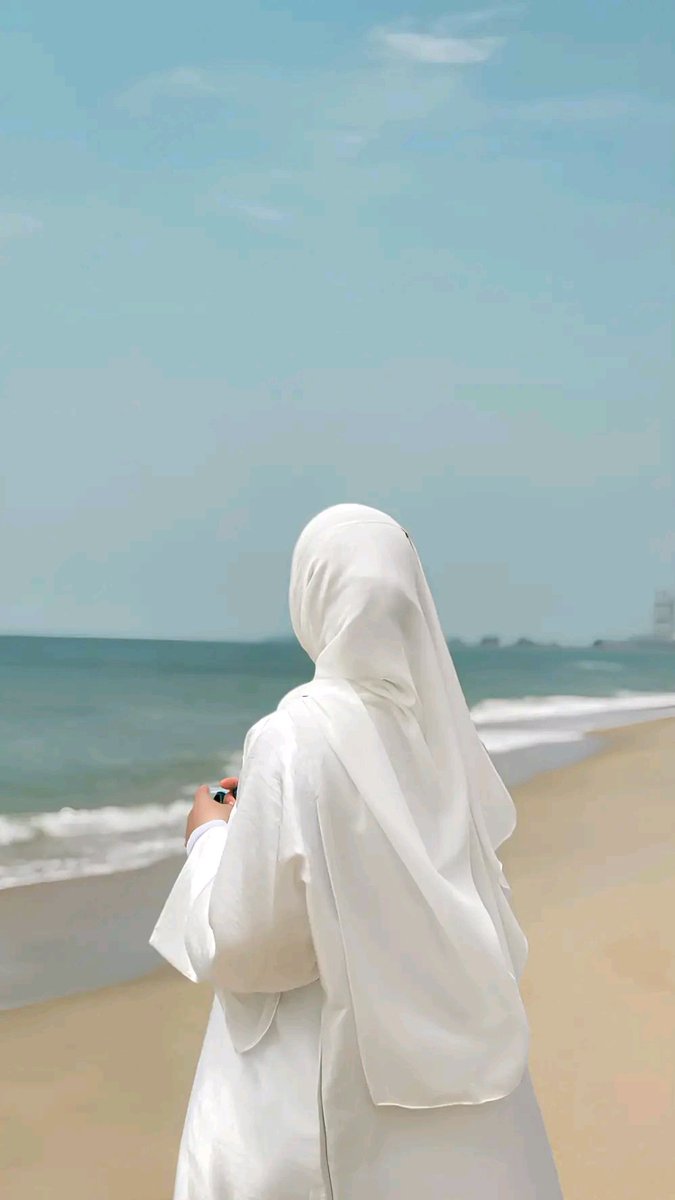 اللهم أعني على ذكرك وشكرك وحسن عبادتك 🤲🤍🥹