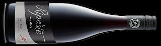 Sleek pleasure. Can we leave it at that? This is an enticing Riposte The Sabre Pinot Noir from the Adelaide Hills. buff.ly/BY640Gq