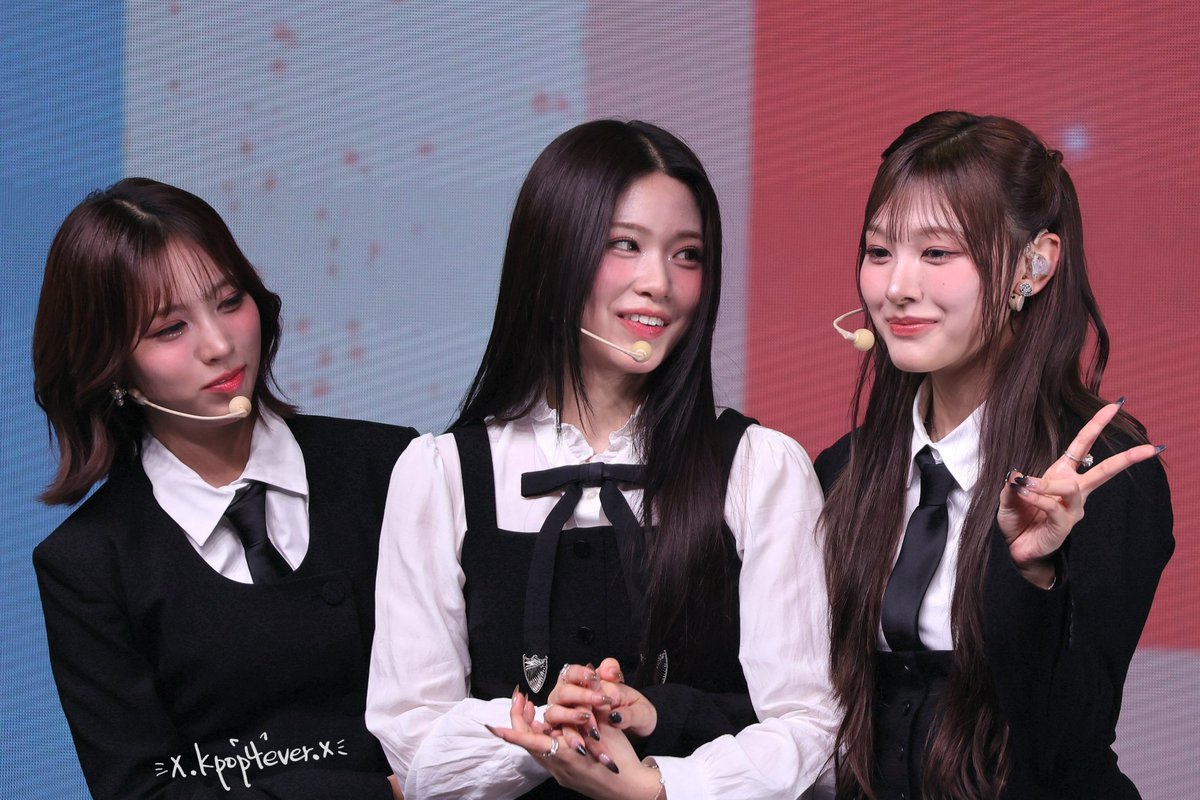 250809 Rescene Project 326
#rescene #리센느 #woni #liv #minami #may #zena