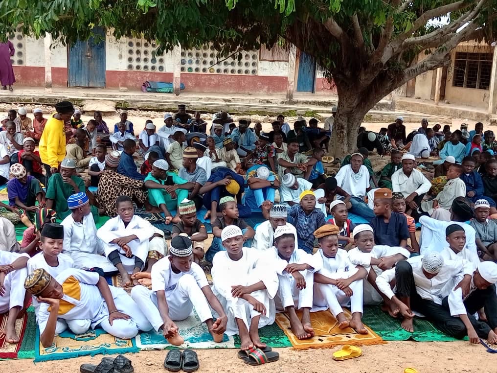 2025 Tarbiyyat and Talim Classes – UWR, Day 7 Update
Jumuah Salat was observed with the following attendance:
* Atfal: 280
* Khuddam: 16
* Instructors: 7

#mkaghana
#khuddamulAhmadiyya
#IslamAhmadiyyat
#Ahmadiyya

Visit us @ mkaghana.org
