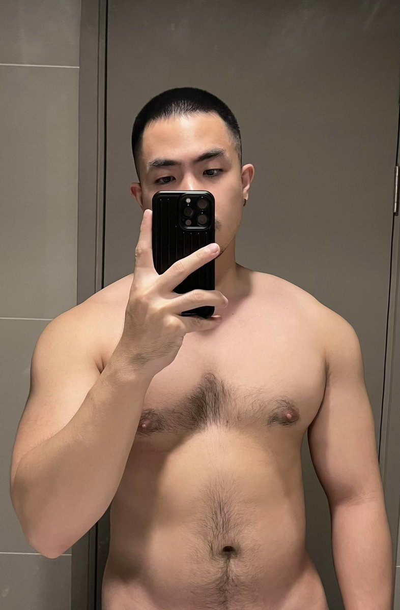 ถ้าอยากเลีย ก็เลียได้ครับ
#IG Karter_krit