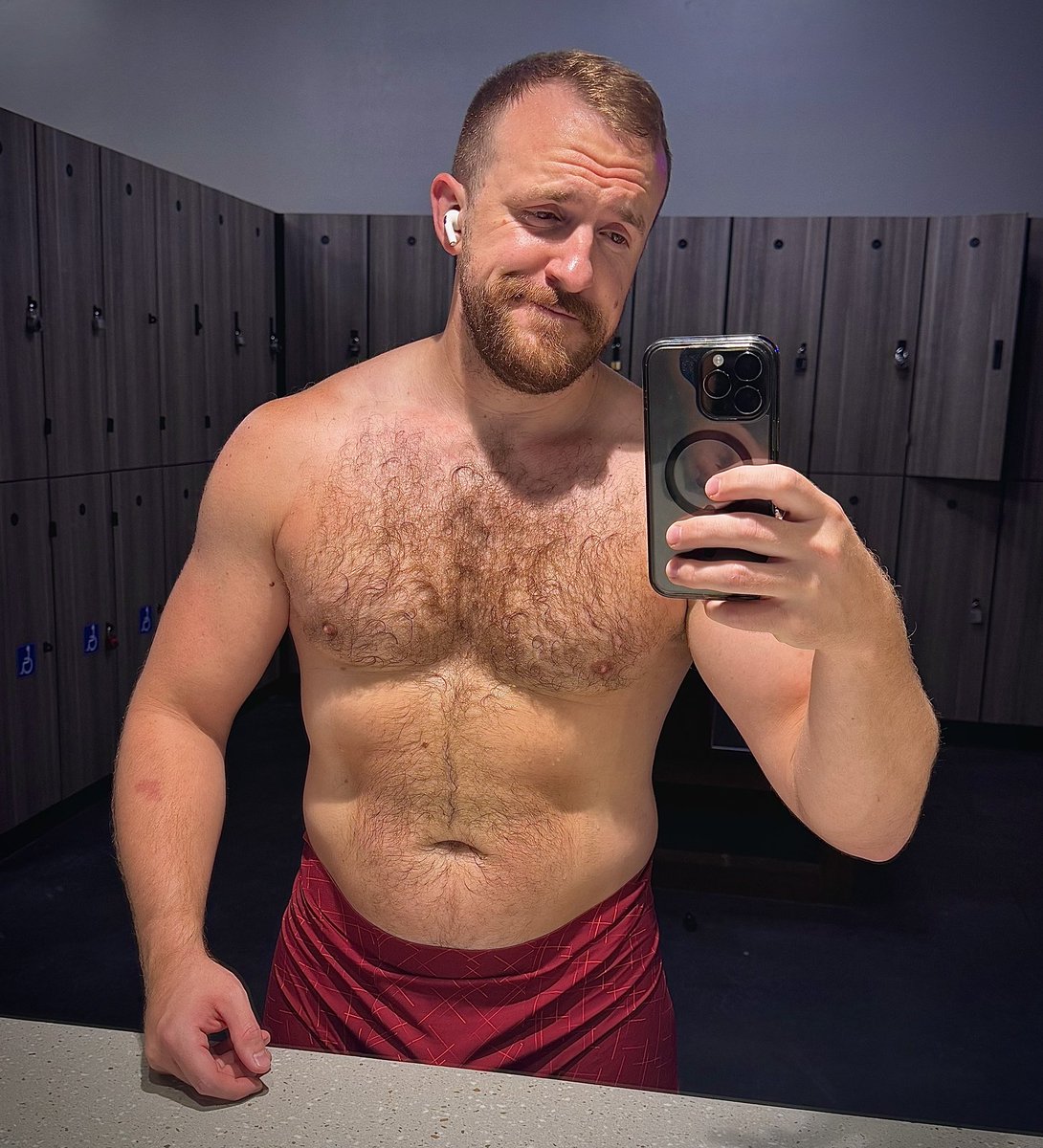 Little lift on the weekends to round out the week (and my shoulders).