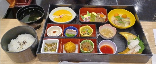 終演後のお昼ごはんは
くすのきさんで♡