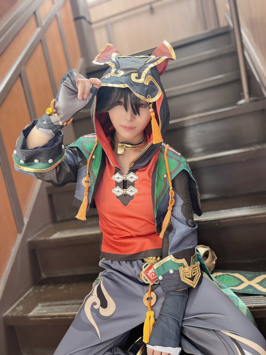 cos/原神  嘉明

『  いつでも呼んでくれ、オレをな！ 』
-----------------------------------
#こすQQ