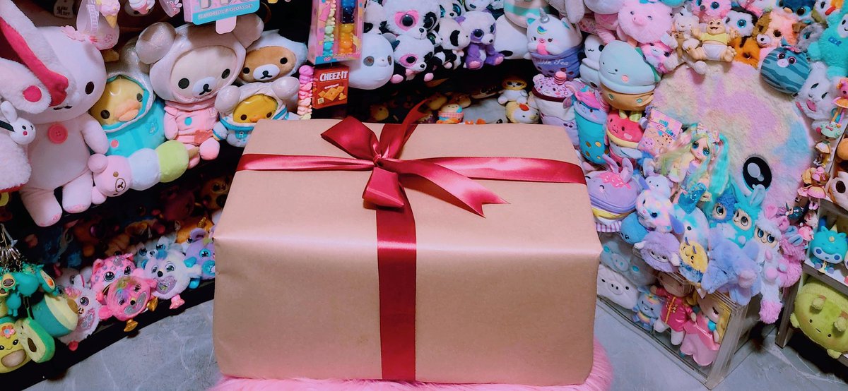 Miichel701's tweet photo. #birthday #birthdaygirl #birthdaypresent #present #presents #kidcore #kidwave #toycore #toywave #kawaii #kuromi #backpack #zara #collectibles #collector #collection #gloomy #gloomybear #calembou #blindbox #surprice #flowers #pink #imjustagirl #birthdaysurprise #mybirthday #hbd https://t.co/EHXi8J1GXv
