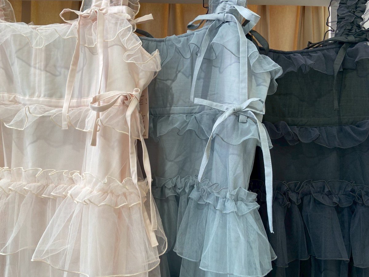 ▷新作情報 チュールドロストロングワンピース チャコールグレー